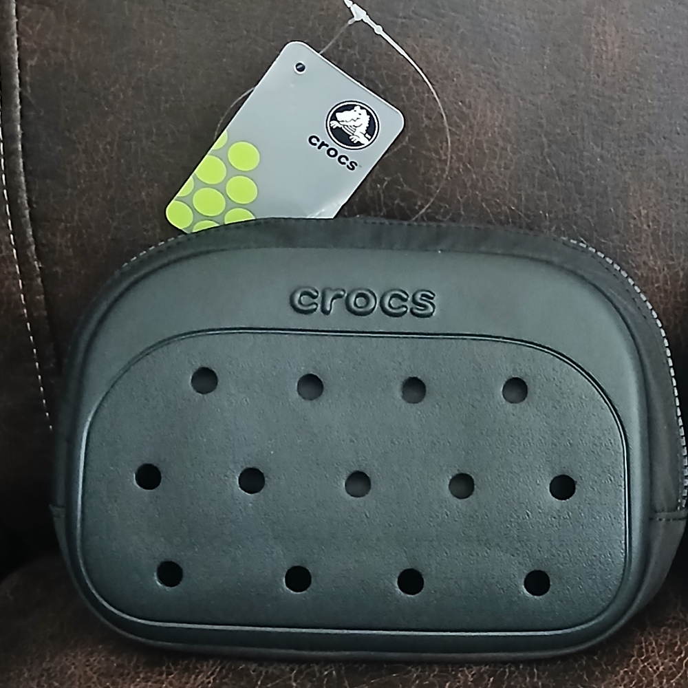 (New) Crocs Belt Bag / Crossbody